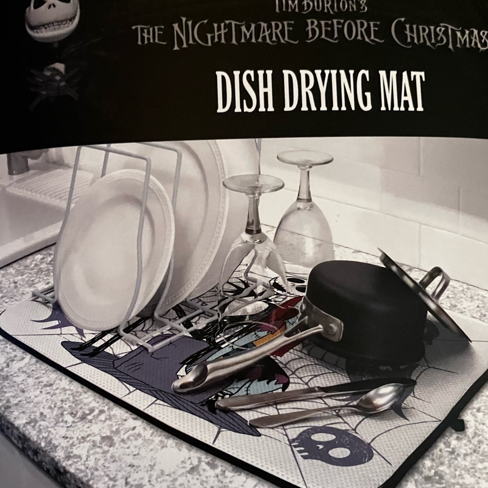 Disney NBC Kitchen 9 Piece Bundle Set - Picture 3 of 6